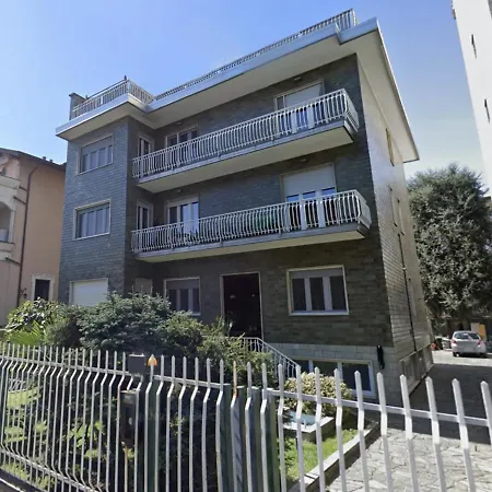 R39 Elegant Apartment With Private Parking Milan Exterior photo