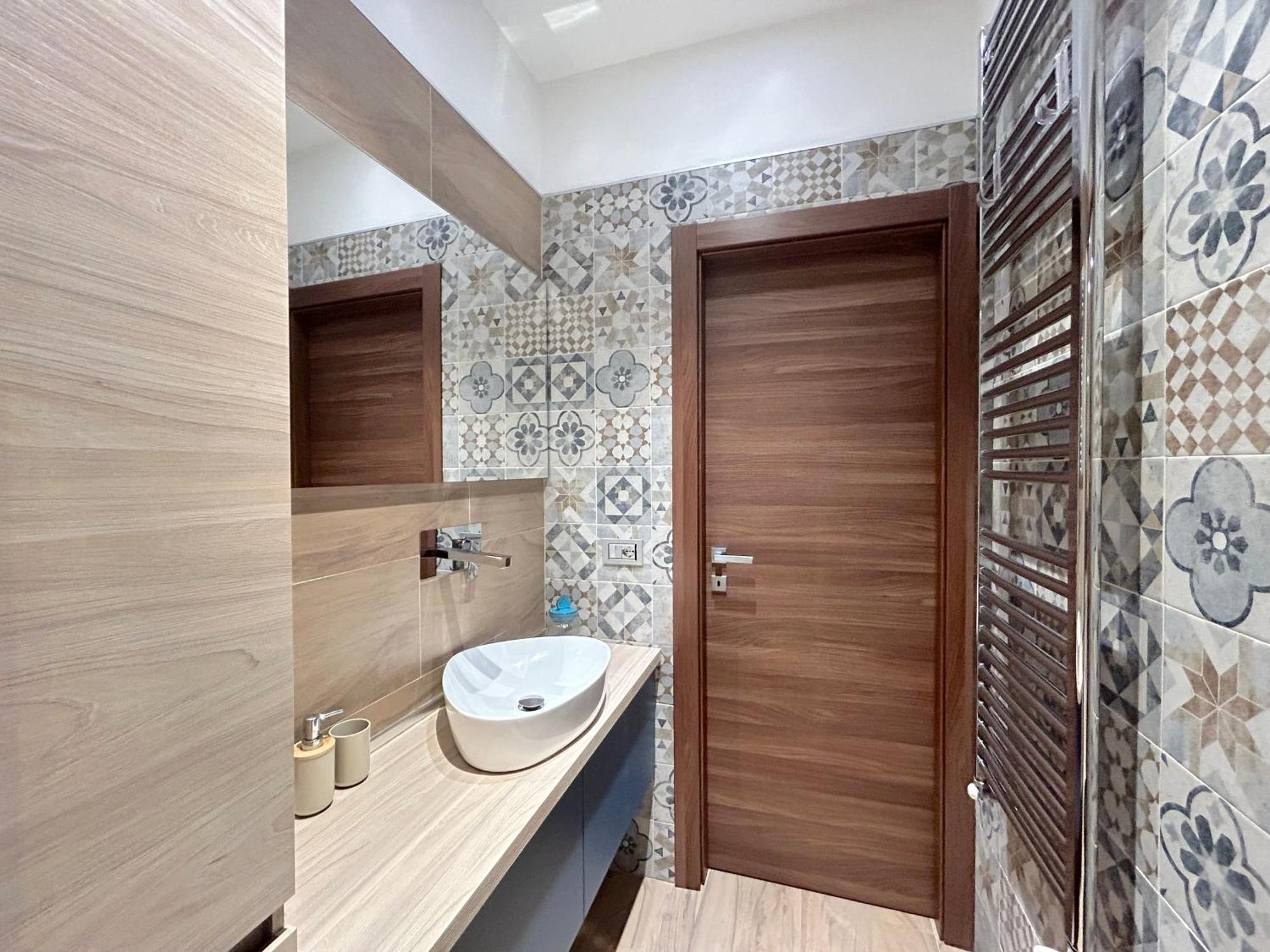 R39 Elegant With Private Parking Appartement *